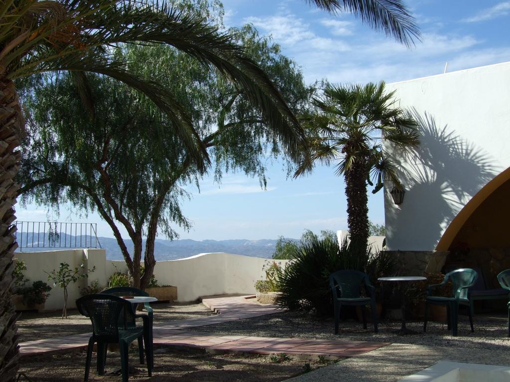 בית הארחה מוחקאר 	El Mirador Del Castillo מראה חיצוני תמונה