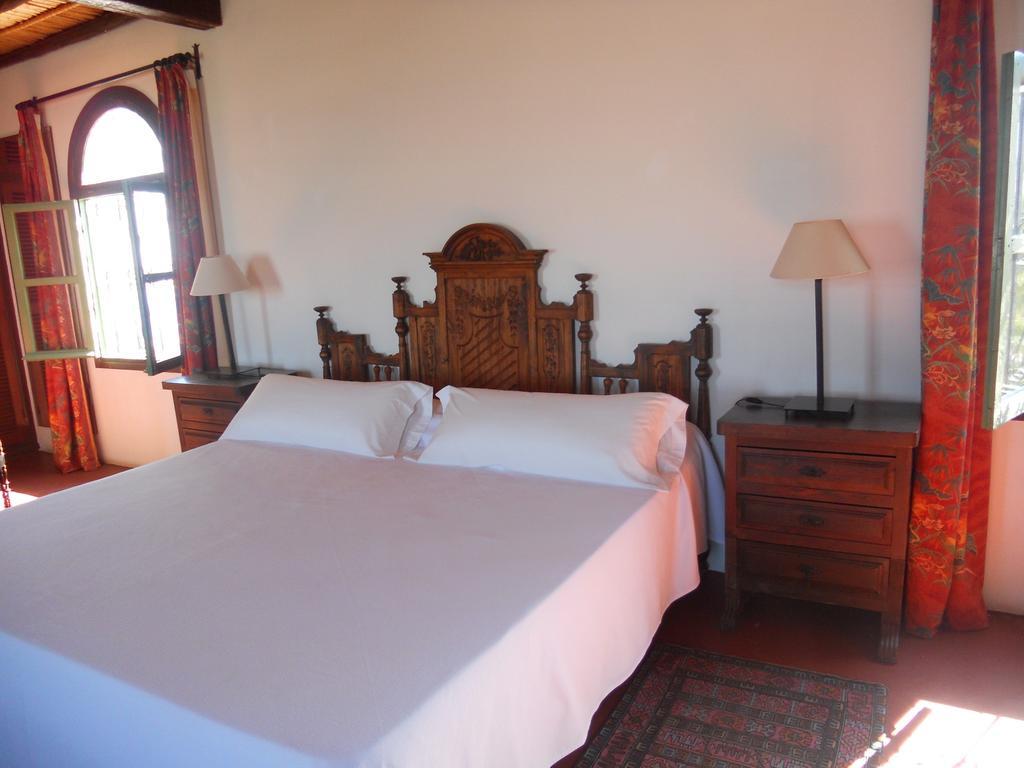 בית הארחה מוחקאר 	El Mirador Del Castillo חדר תמונה